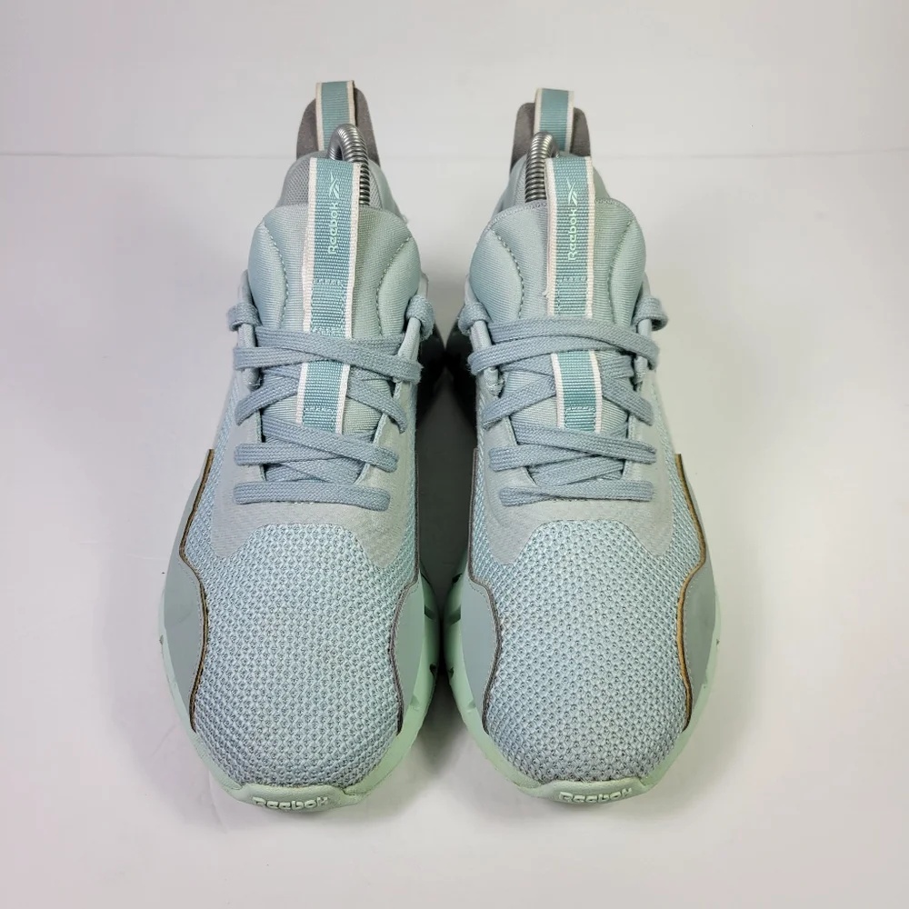 Reebok Women's Zig Dynamica Seaside Grey/Mist Running Shoes Sz 7.5 [HQ5864]